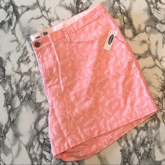 Old Navy Pants - ɴᴡᴛ ᴏʟᴅ ɴᴀᴠʏ ᴇᴠᴇʀʏᴅᴀʏ sʜᴏʀᴛs ɪɴ ᴘɪɴᴋ ғʟᴏʀᴀʟ ᴘʀɪɴᴛ